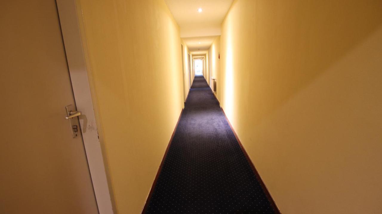 Hotel Wahlster ザールブリュッケン エクステリア 写真